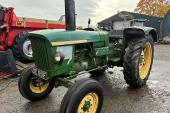 JOHN DEERE 710